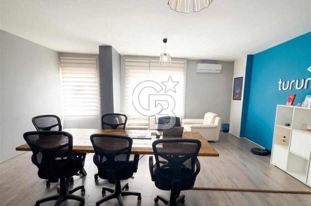 Çorlu Kumyol Caddesi’nde Merkezi Konumda, Tam Donanımlı Satılık Prestijli Ofis!