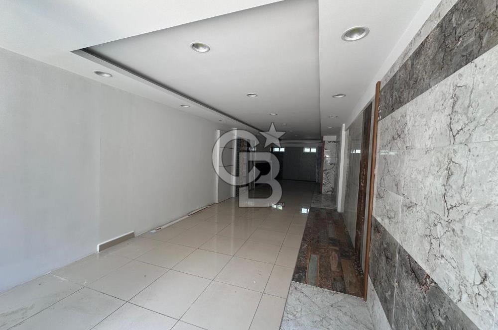 Fatih Caddesi'nde 100 m² kiralık dükkan