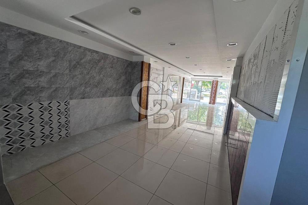 Fatih Caddesi'nde 100 m² kiralık dükkan
