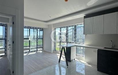 VİOLE YAŞAMKENT'TE 12. KAT (KÖŞE DAİRE) 45 M2, 1+1 SATILIK DAİRE