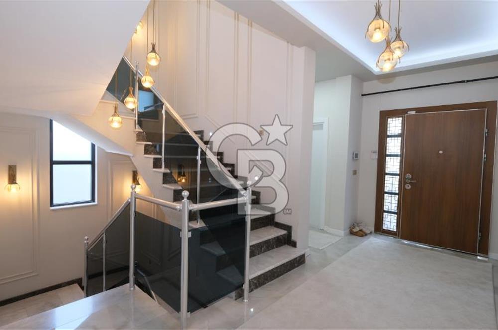 Mogan Gölüne Hakim Konumda | 7+2 Prestijli Yaşam Villası