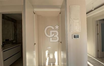 MALTEPE ZÜMRÜTEVLER SURYAPI YEŞİL MAVİ'de SATILIK BALKONLU 2+1 DAİRE