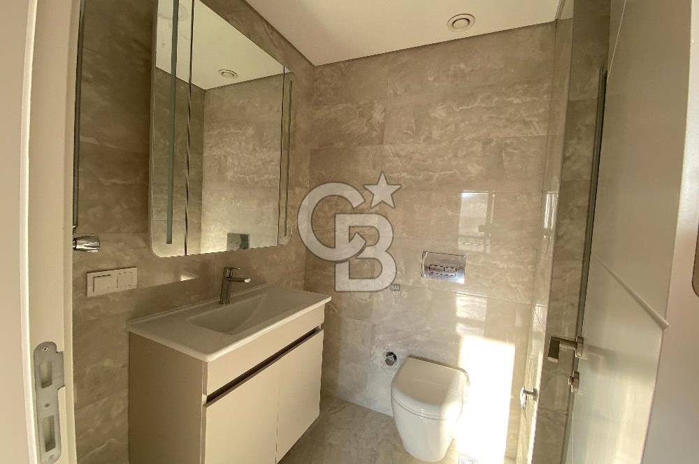 MALTEPE ZÜMRÜTEVLER SURYAPI YEŞİL MAVİ'de SATILIK BALKONLU 2+1 DAİRE