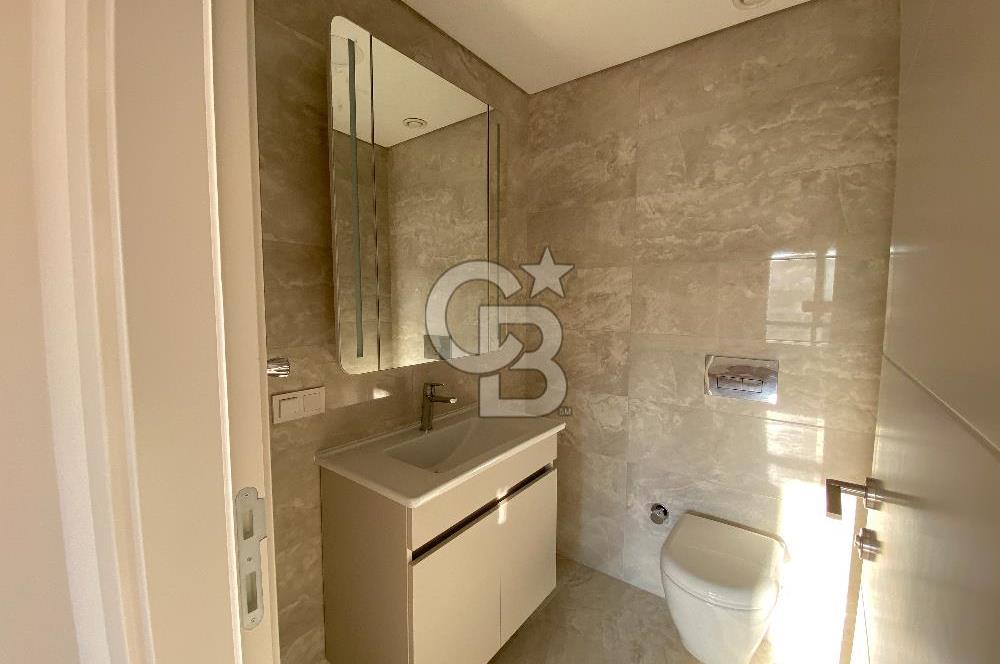 MALTEPE ZÜMRÜTEVLER SURYAPI YEŞİL MAVİ'de SATILIK BALKONLU 2+1 DAİRE