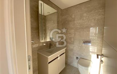 MALTEPE ZÜMRÜTEVLER SURYAPI YEŞİL MAVİ'de SATILIK BALKONLU 2+1 DAİRE