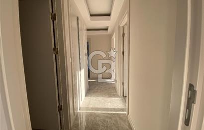 MALTEPE ZÜMRÜTEVLER SURYAPI YEŞİL MAVİ'de SATILIK BALKONLU 2+1 DAİRE