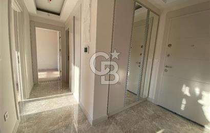 MALTEPE ZÜMRÜTEVLER SURYAPI YEŞİL MAVİ'de SATILIK BALKONLU 2+1 DAİRE