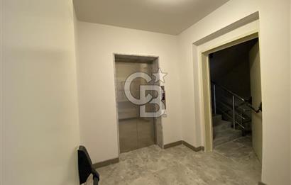 MALTEPE ZÜMRÜTEVLER SURYAPI YEŞİL MAVİ'de SATILIK BALKONLU 2+1 DAİRE