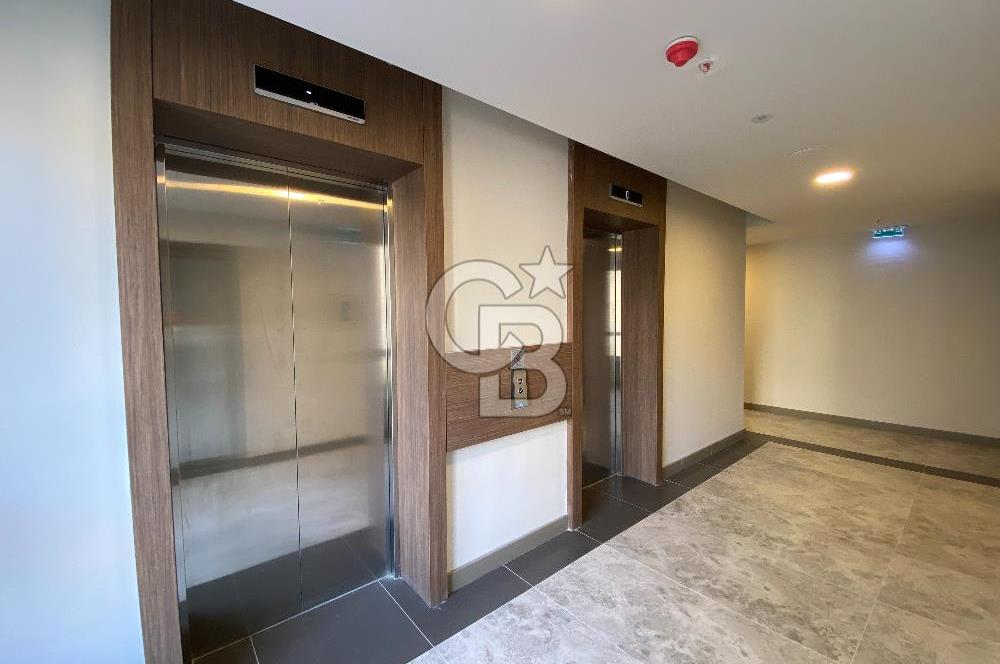 MALTEPE ZÜMRÜTEVLER SURYAPI YEŞİL MAVİ'de SATILIK BALKONLU 2+1 DAİRE