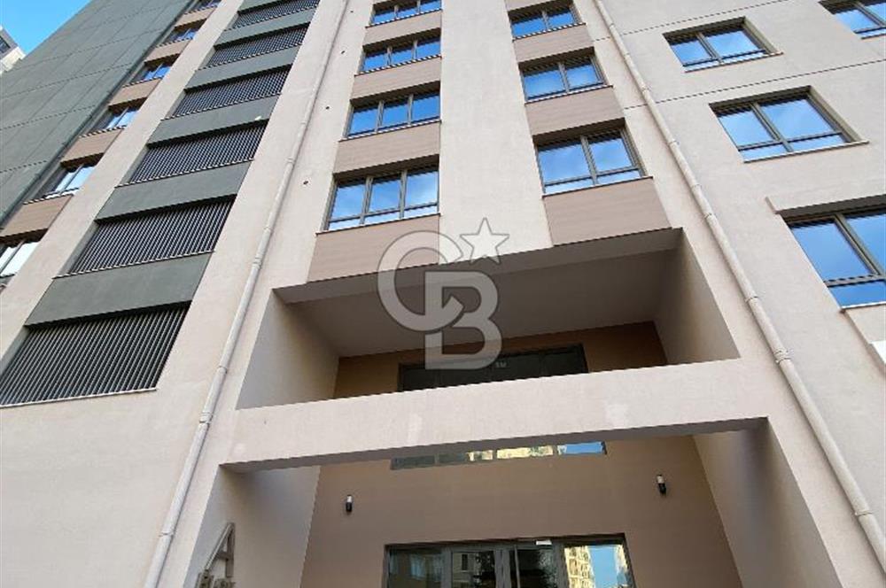 MALTEPE ZÜMRÜTEVLER SURYAPI YEŞİL MAVİ'de SATILIK BALKONLU 2+1 DAİRE