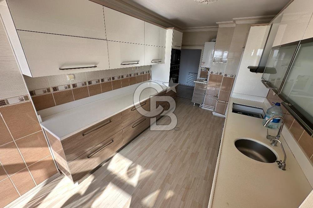 SERHAT MAHALLESİ YÜCE ATAY 'DA 3+1 YAPILI DAİRE