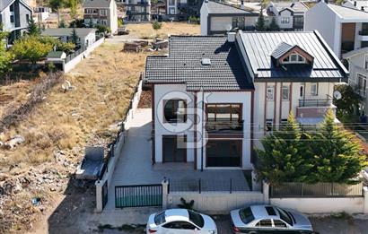 LÖSANTE YAKINI, İNCEK TEK YAPI DA MÜSTAKİL TRİPLEKS 5+1 VİLLA