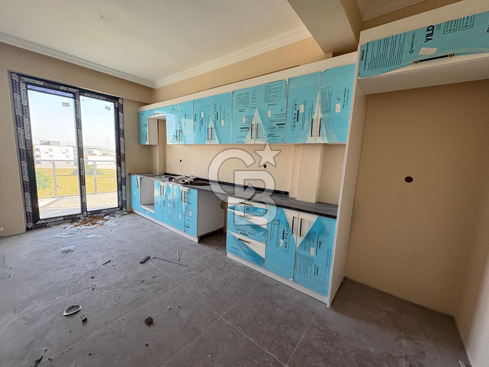 HELVACIDA 2+1 KAPALI MUTFAK TÜM ODALARI AYDINLIK DAİRE