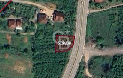 BAYRAKTEPE YOLUNDA VİLLA YAPIMINA UYGUN 578M2 ARSA