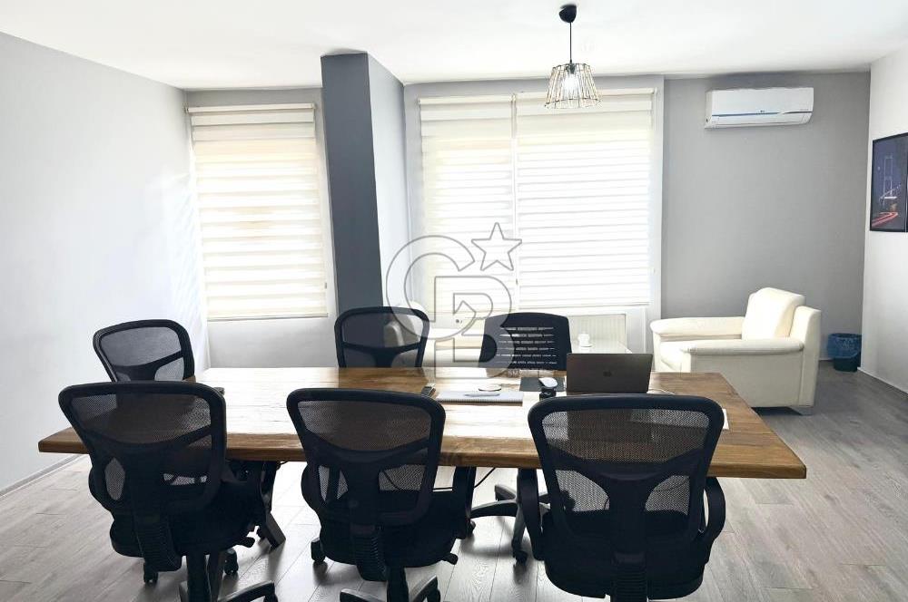 Çorlu Kumyol Caddesi’nde Merkezi Konumda, Tam Donanımlı Satılık Prestijli Ofis!