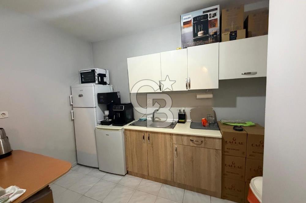 Çorlu Kumyol Caddesi’nde Merkezi Konumda, Tam Donanımlı Satılık Prestijli Ofis!