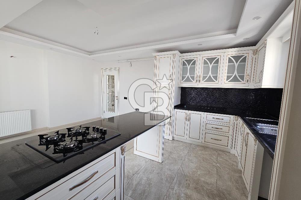 Mersin Mezitli Akdeniz Site İçi Satılık 5+1 Daire