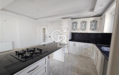 Mersin Mezitli Akdeniz Site İçi Satılık 5+1 Daire