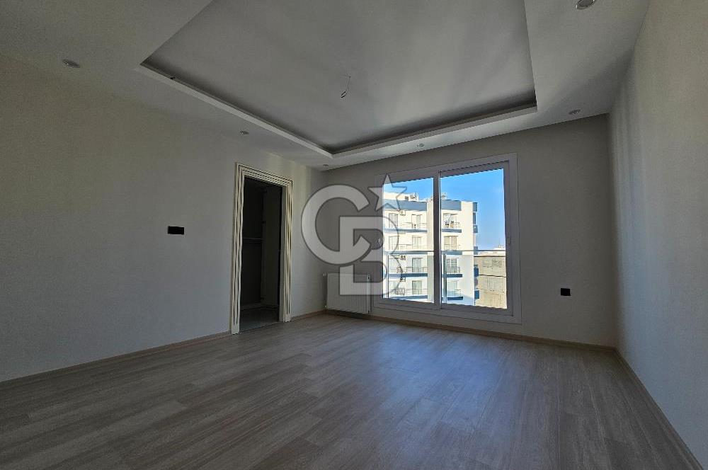 Mersin Mezitli Akdeniz Site İçi Satılık 5+1 Daire