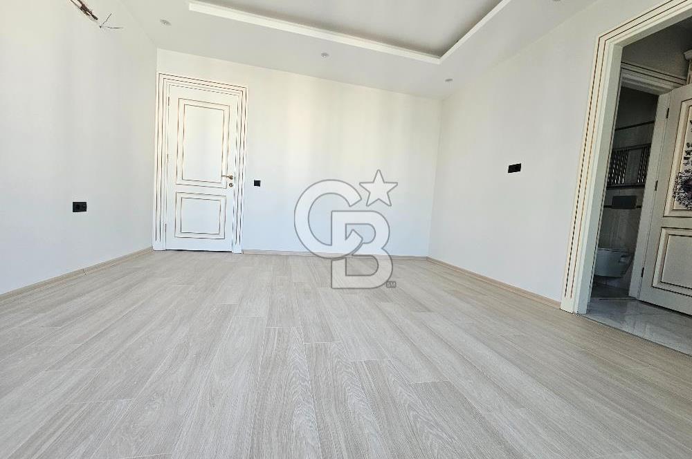 Mersin Mezitli Akdeniz Site İçi Satılık 5+1 Daire