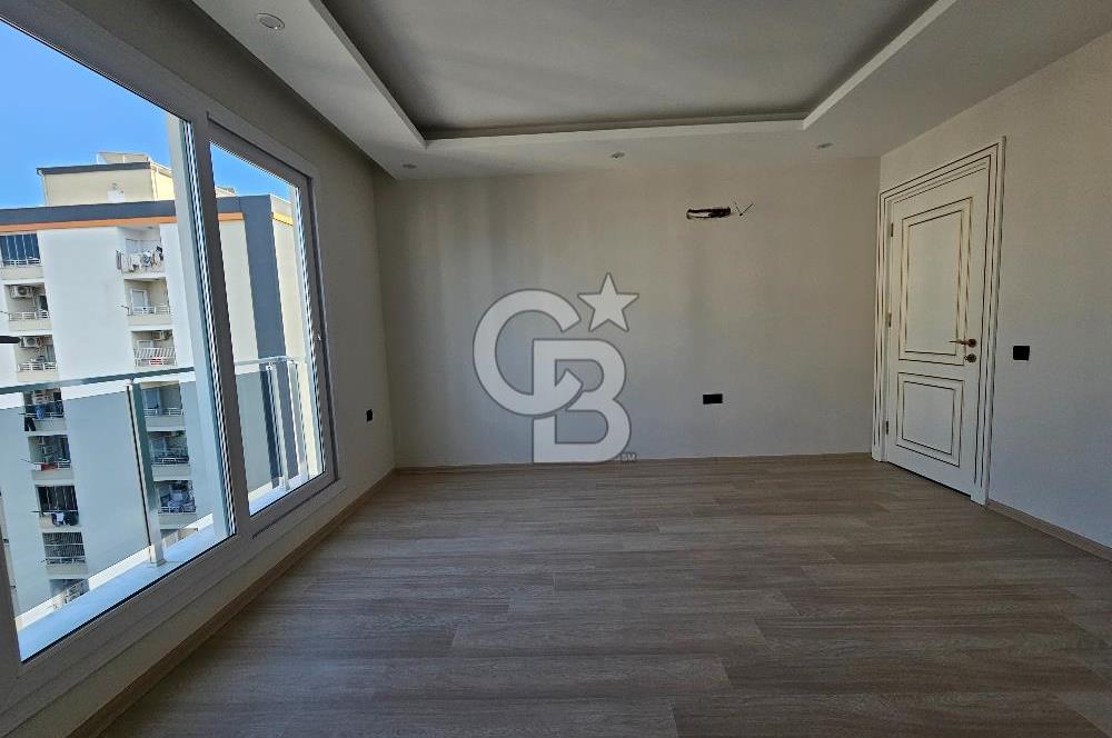 Mersin Mezitli Akdeniz Site İçi Satılık 5+1 Daire