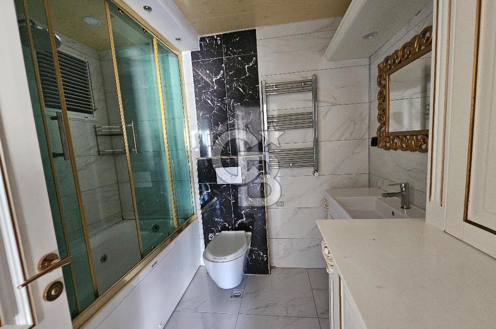 Mersin Mezitli Akdeniz Site İçi Satılık 5+1 Daire