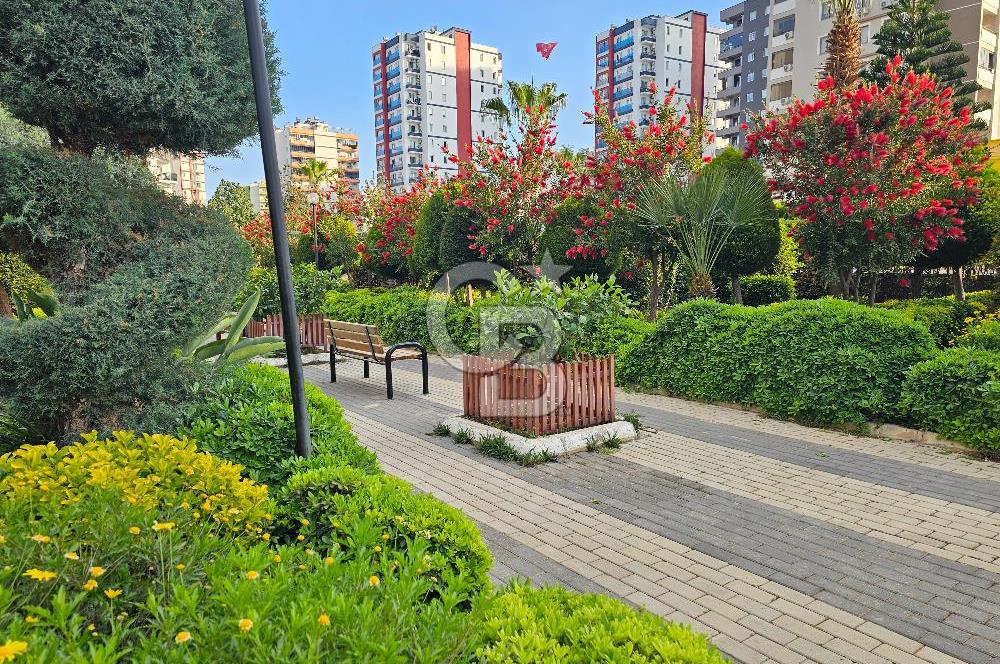 Mersin Mezitli Akdeniz Site İçi Satılık 5+1 Daire