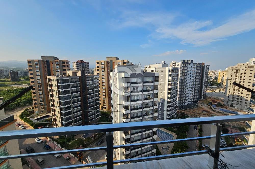 Mersin Mezitli Akdeniz Site İçi Satılık 5+1 Daire