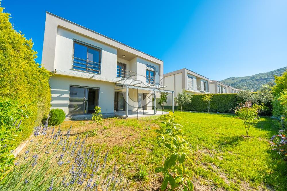 GÜZELBAHÇE YELKİ'DE 5+2 KİRALIK VİLLA