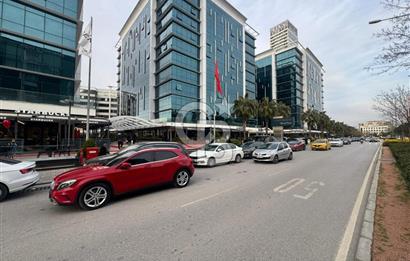 Bayraklı'nın En Değerli Bölgesi Lider Centrio'da Devren Kiralık