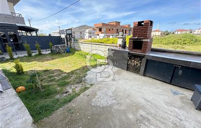 Karasu Sahilinde | Havuzlu Sitede | 4+1 Triplex Köşe Villa |