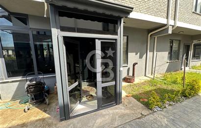 Karasu Sahilinde | Havuzlu Sitede | 4+1 Triplex Köşe Villa |