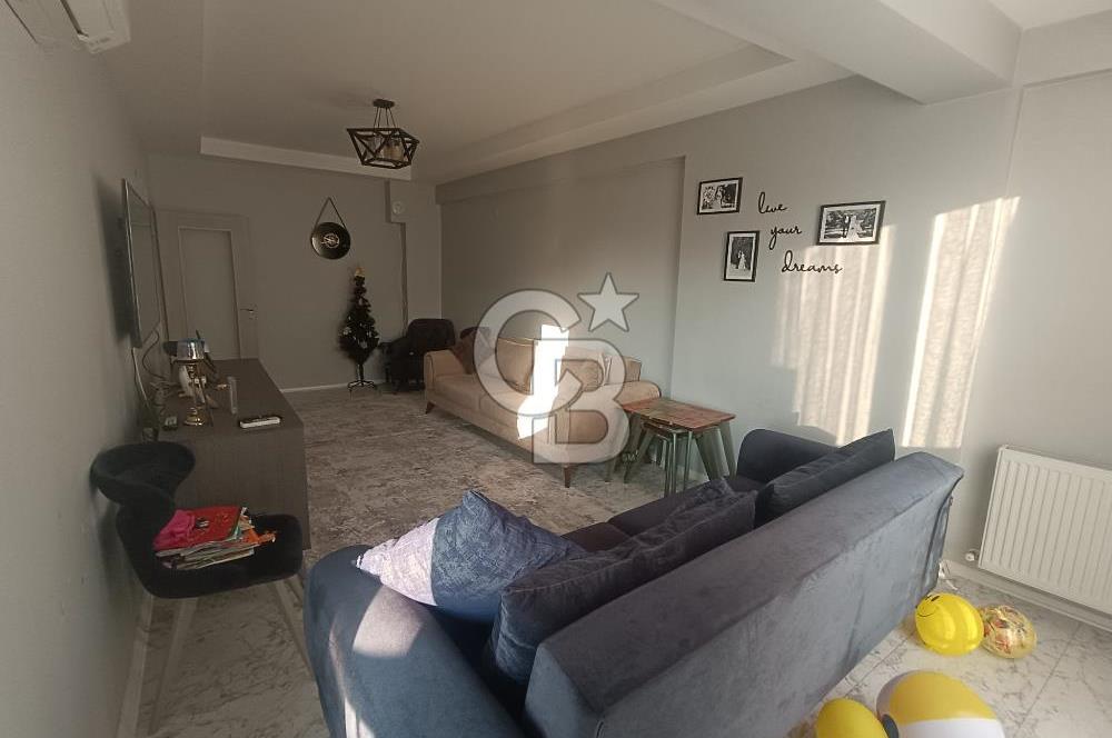 MENDERES COLDWELL BANKER POYRAZ'DAN CADDE ÜZERİ FERAH 2+1 DAİRE