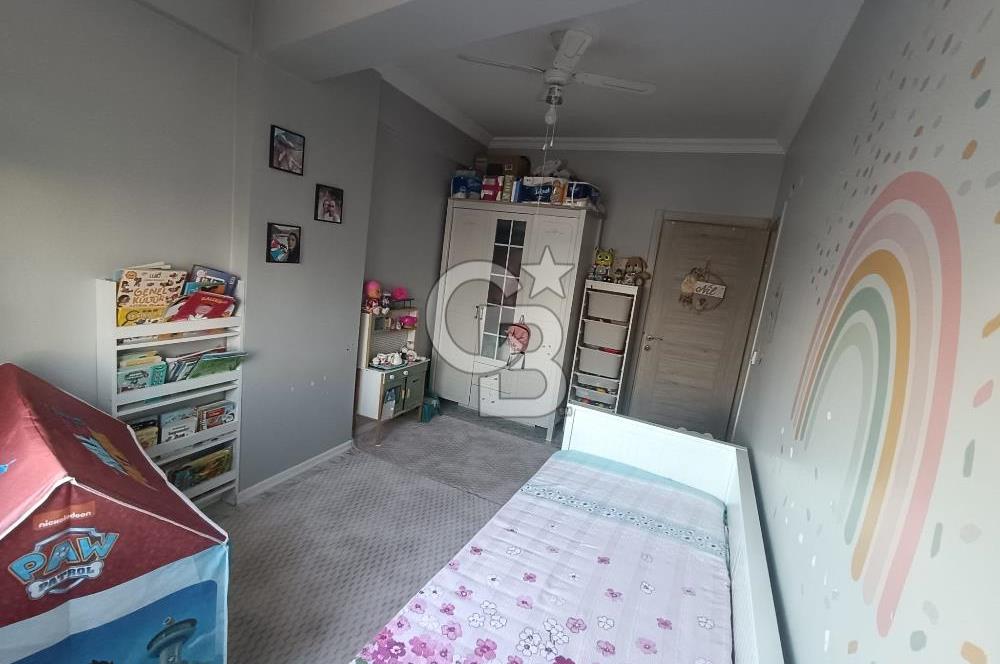 MENDERES COLDWELL BANKER POYRAZ'DAN CADDE ÜZERİ FERAH 2+1 DAİRE