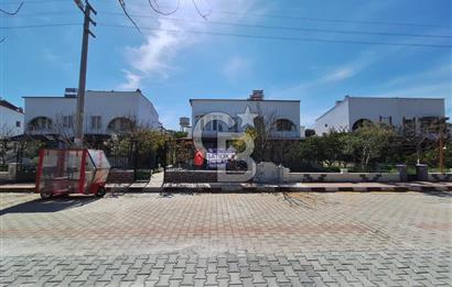Burhaniye İMKO Tatil Sitesinde Bahçeli 4+1 Doğalgazlı Villa
