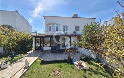 Burhaniye İMKO Tatil Sitesinde Bahçeli 4+1 Doğalgazlı Villa