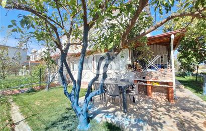 Burhaniye İMKO Tatil Sitesinde Bahçeli 4+1 Doğalgazlı Villa