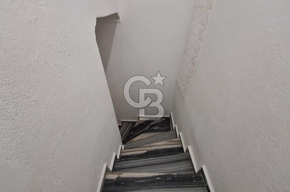 Burhaniye İMKO Tatil Sitesinde Bahçeli 4+1 Doğalgazlı Villa