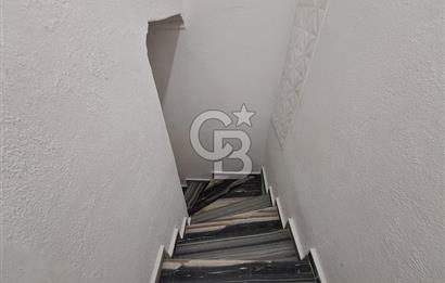 Burhaniye İMKO Tatil Sitesinde Bahçeli 4+1 Doğalgazlı Villa
