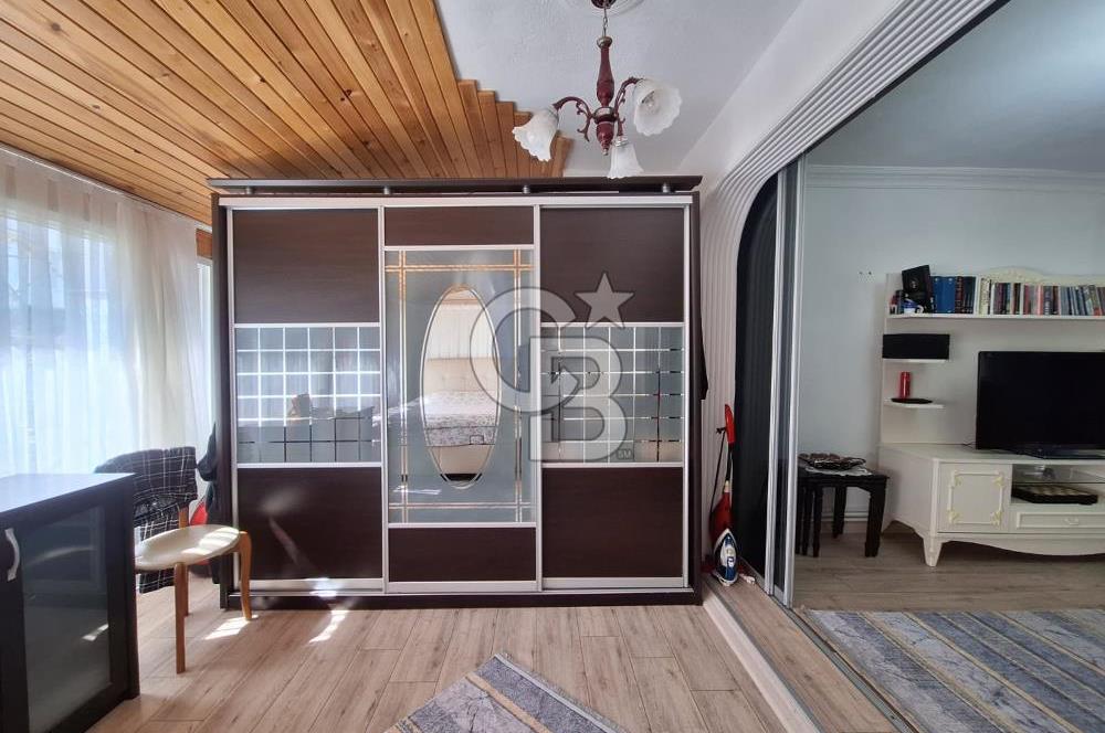 Burhaniye İMKO Tatil Sitesinde Bahçeli 4+1 Doğalgazlı Villa