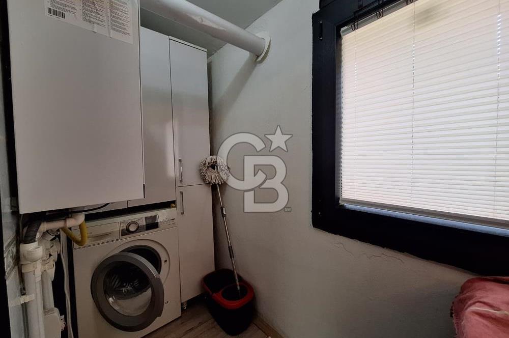 Burhaniye İMKO Tatil Sitesinde Bahçeli 4+1 Doğalgazlı Villa