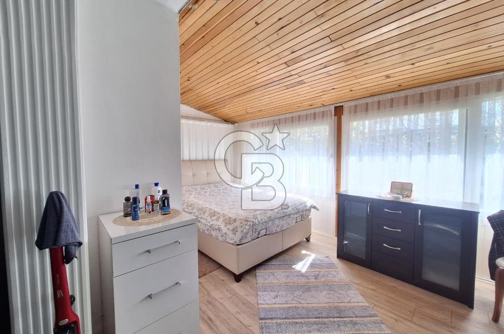 Burhaniye İMKO Tatil Sitesinde Bahçeli 4+1 Doğalgazlı Villa