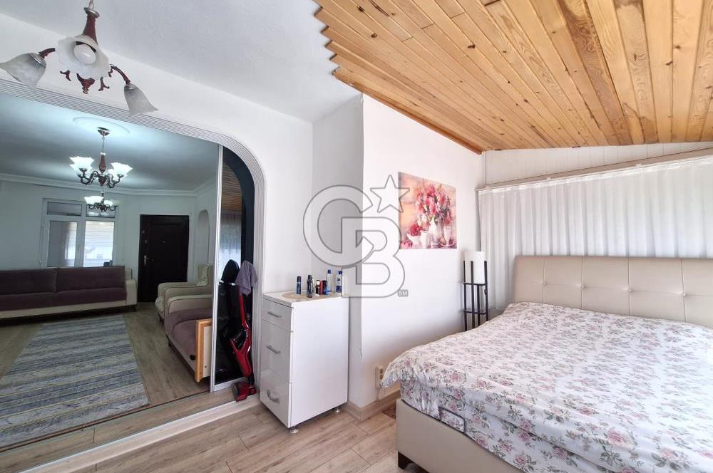Burhaniye İMKO Tatil Sitesinde Bahçeli 4+1 Doğalgazlı Villa