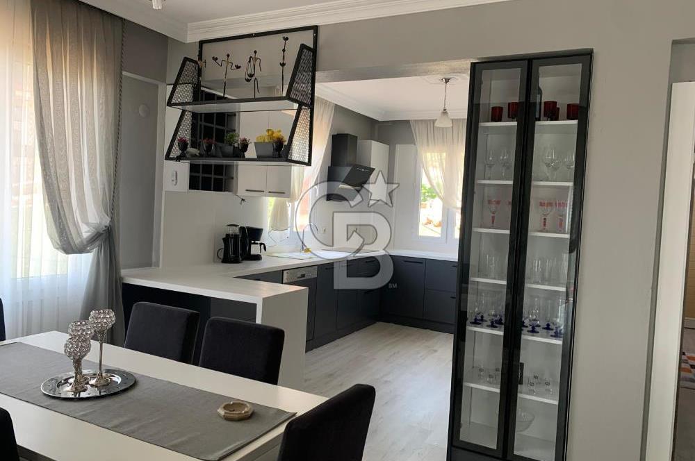 SEYDİKEMER KARADERE'DE DENİZ MANZARALI SATILIK 5+1 TRİPLEX VİLLA