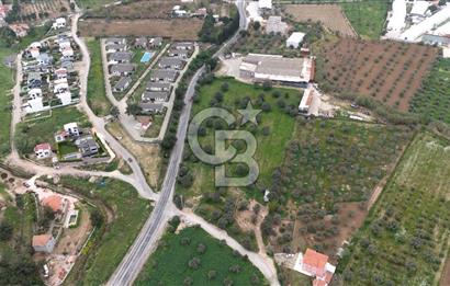 Kemalpaşa Yukarıkızılcada 15.710 m² Yola Sıfır Köşe Tarla