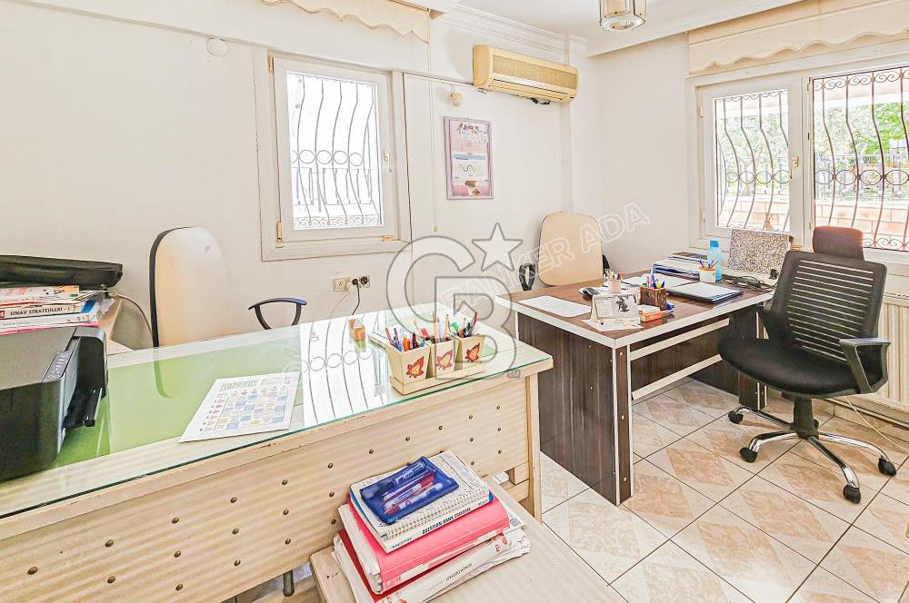 Kuşadası Candan Tarhan Blv'de Satılık 5+2 Villa (Konut+Ticari)