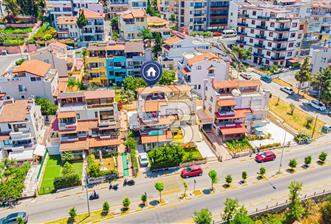 Kuşadası Candan Tarhan Blv'de Satılık 5+2 Villa (Konut+Ticari) - 1 - 346813