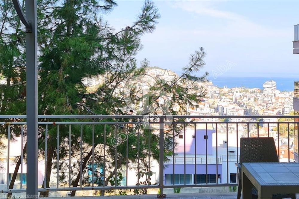 Kuşadasında Prestijli Residenceda Lüks Eşyalı Kiralık 3+1 Daire
