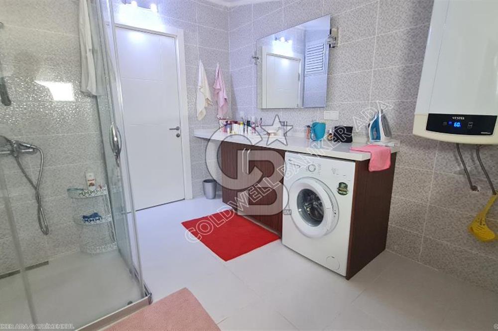 Kuşadasında Prestijli Residenceda Lüks Eşyalı Kiralık 3+1 Daire