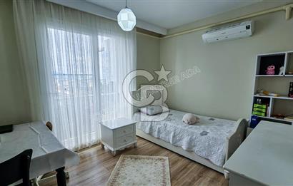 Kuşadasında Prestijli Residenceda Lüks Eşyalı Kiralık 3+1 Daire